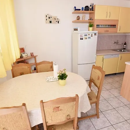 Apartment Apartments Zara - Short Walk To Center *